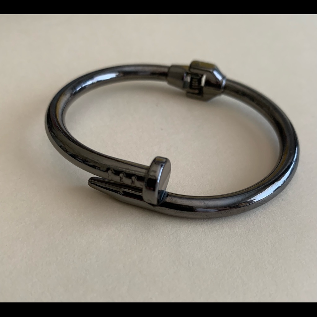 New Dark Gray Nail Bracelet